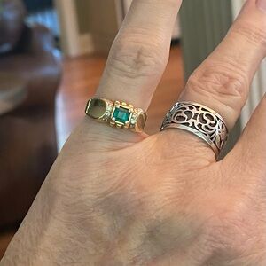 14k gold, emerald, and diamond ring - birthstone for May, size 6